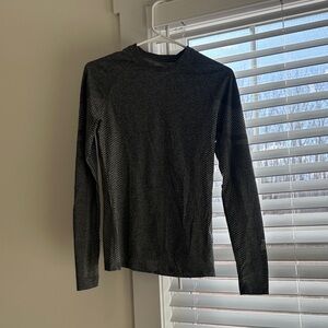 Figs Charcoal Long Sleeve Top